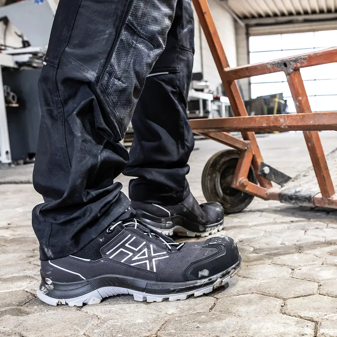 HAIX - BLACK EAGLE Safety 200 M T S1PS grau